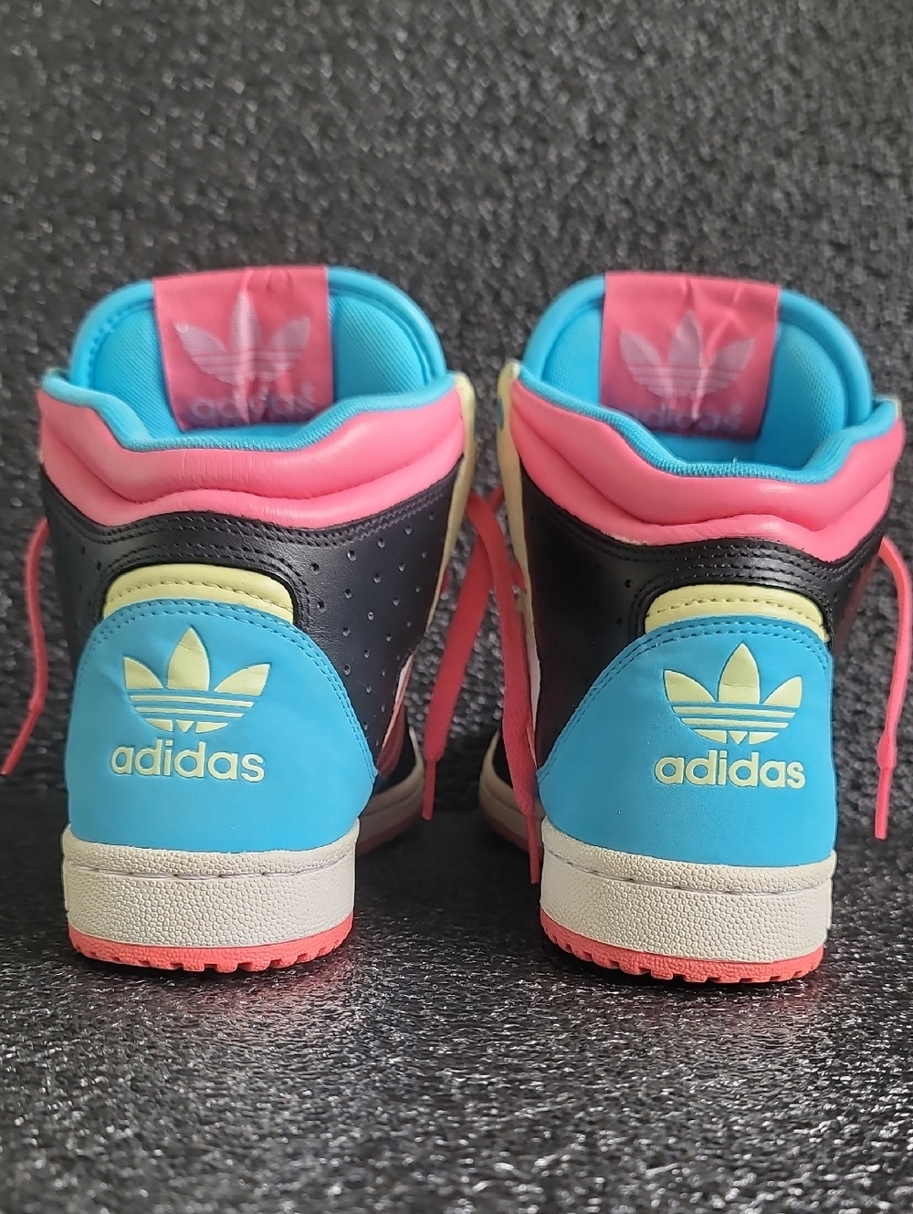 ๐ฅ RARE ๐ฅ Adidas Decades/Hard Court "Oddity" Wmns 8 - Picture 5 of 16